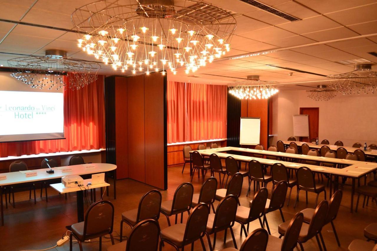 Best Western Hotel Leonardo Da Vinci Erba Extérieur photo